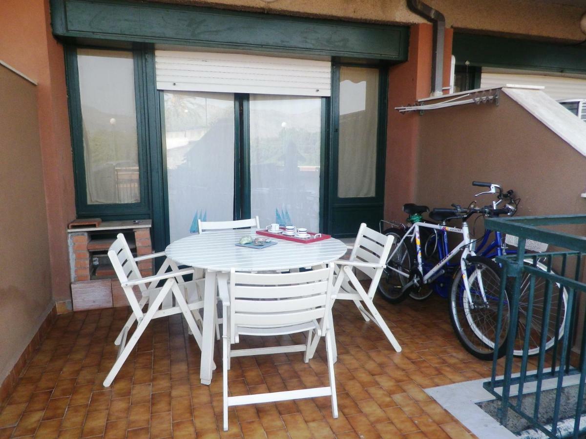 Pietre Nere Giardini Naxos Exterior foto